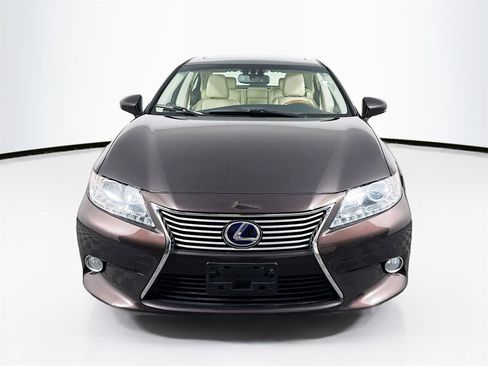 Used 2013 Lexus ES 300h 300h image 2