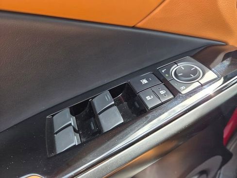Used 2025 Lexus IS 350 F Sport RWD image 25