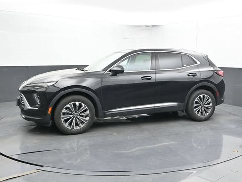 Used 2024 Buick Envision Preferred AWD/4WD image 8