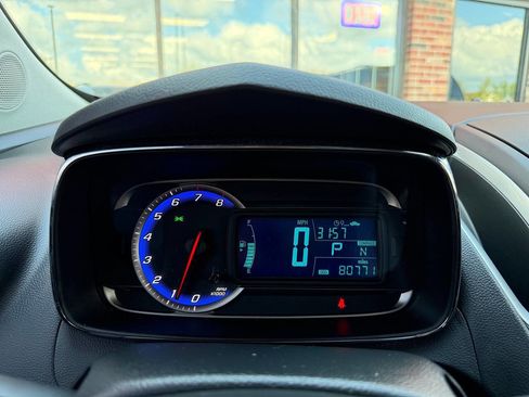 Used 2016 Chevrolet Trax LT w/ LT Sun and Sound Package image 13