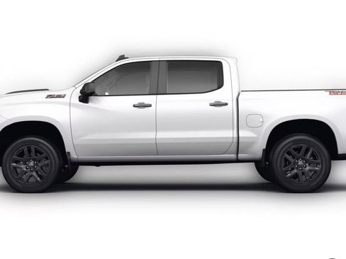 Used 2022 Chevrolet Silverado 1500 LT image 2