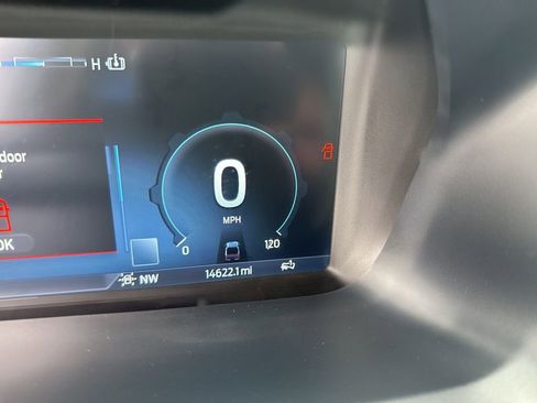 Used 2024 Ford F150 Lightning Lariat image 7