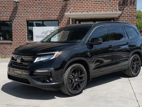 Used 2021 Honda Pilot Black Edition image 1