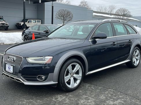 Used 2013 Audi A4 Premium Plus w/ Premium Plus Pkg image 3