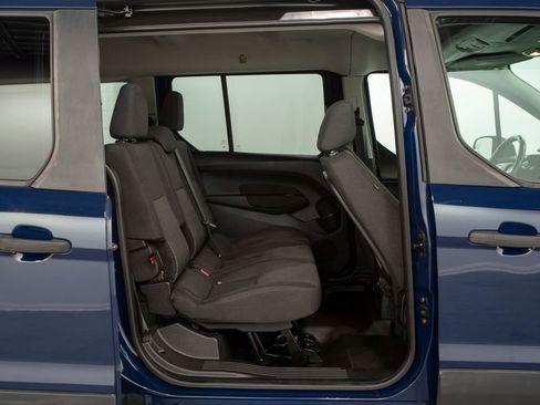 Used 2016 Ford Transit Connect XL image 17