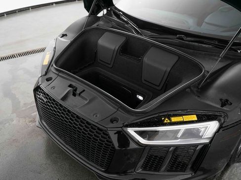 Used 2017 Audi R8 V10 plus image 26