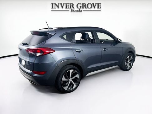 Used 2017 Hyundai Tucson Value AWD/4WD image 5