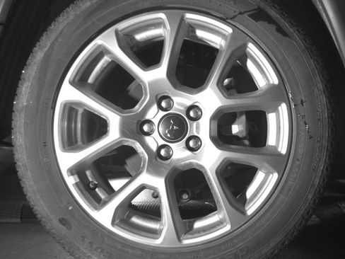 Used 2025 Jeep Compass Limited image 15