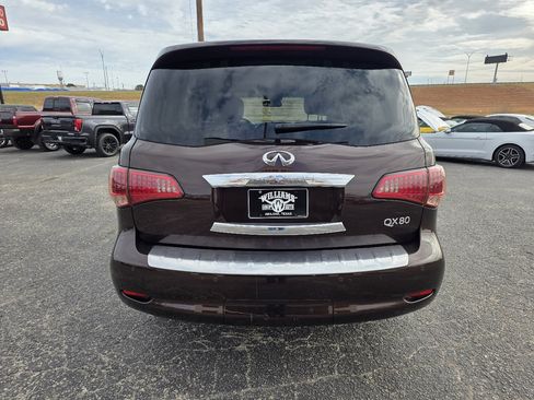 Used 2017 INFINITI QX80 4WD w/ Driver Assistance Package image 6