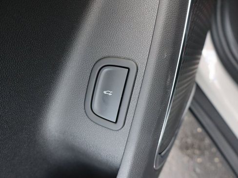 New 2026 Chevrolet Traverse Z71 image 19