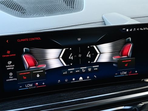 New 2026 BMW X5 xDrive50e w/ M Sport Package image 18