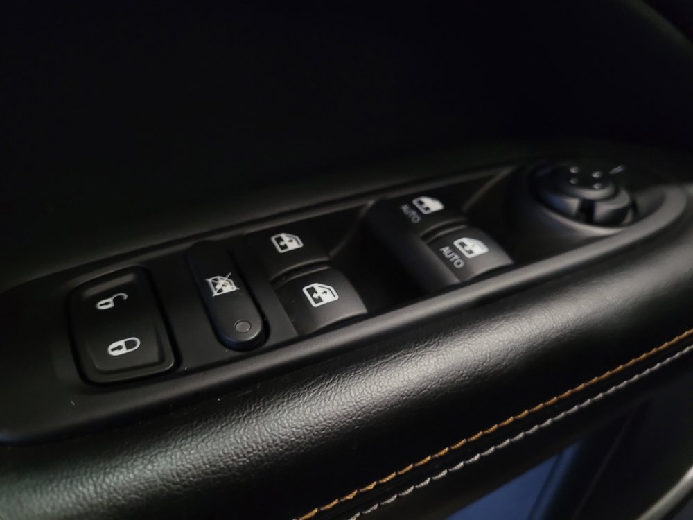 Used 2018 Jeep Compass Latitude w/ Popular Equipment Group AWD/4WD image 27
