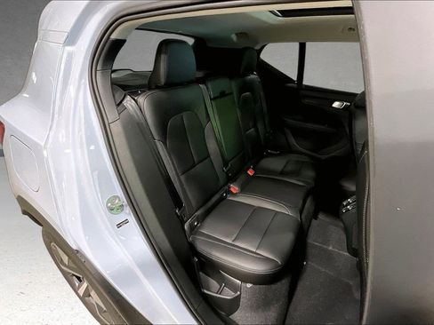 New 2026 Volvo XC40 B5 Plus w/ Protection Package Premier AWD/4WD image 10