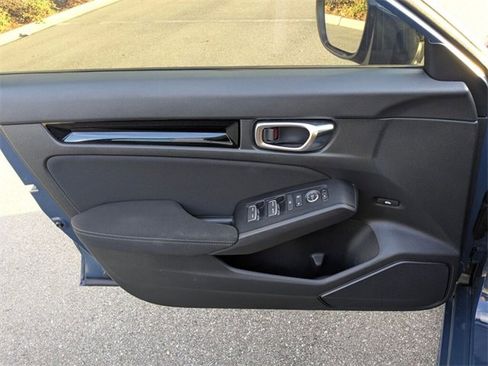 Certified 2025 Honda Civic FWD Hybrid Sedan image 28