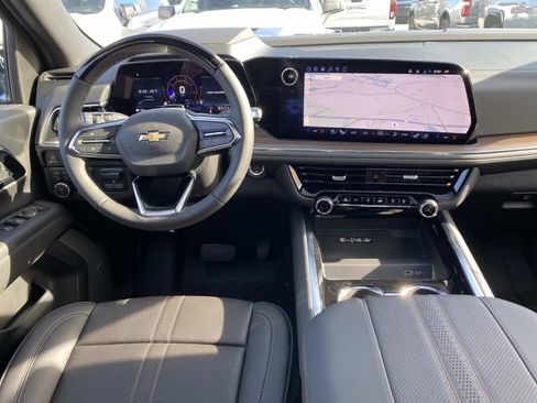 New 2026 Chevrolet Suburban High Country image 11