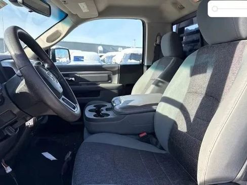 Used 2015 RAM 2500 SLT w/ Popular Equipment Group image 3