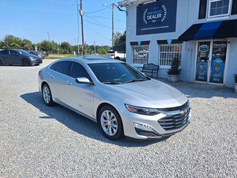 Used 2019 Chevrolet Malibu LT FWD image 7
