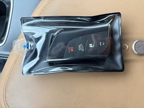 Used 2024 Lexus NX 250 FWD image 36