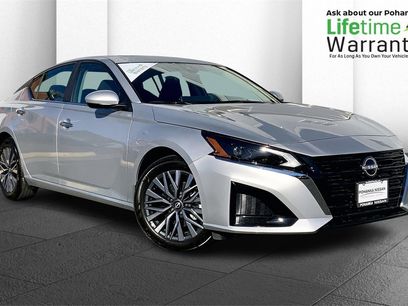 New 2025 Nissan Altima 2.5 SV w/ SV Premium Package