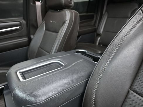 Used 2022 GMC Yukon XL Denali RWD image 14