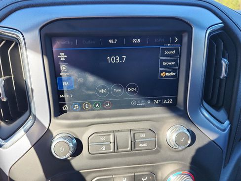 Used 2021 GMC Sierra 1500 SLT w/ SLT Premium Plus Package image 18