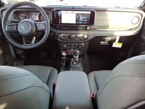 New 2026 Jeep Gladiator Mojave image 24