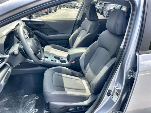 Used 2025 Subaru Crosstrek 2.0i Premium image 13