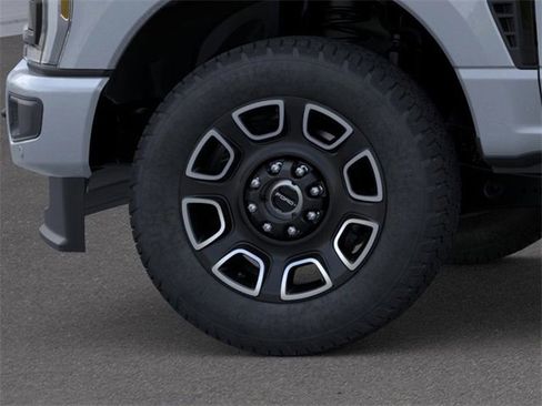 New 2026 Ford F350 Platinum image 19