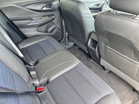 Used 2025 Buick Envista Preferred image 14