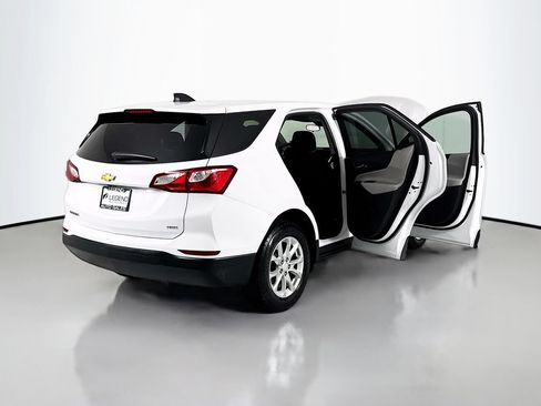 Used 2019 Chevrolet Equinox LS AWD/4WD image 18
