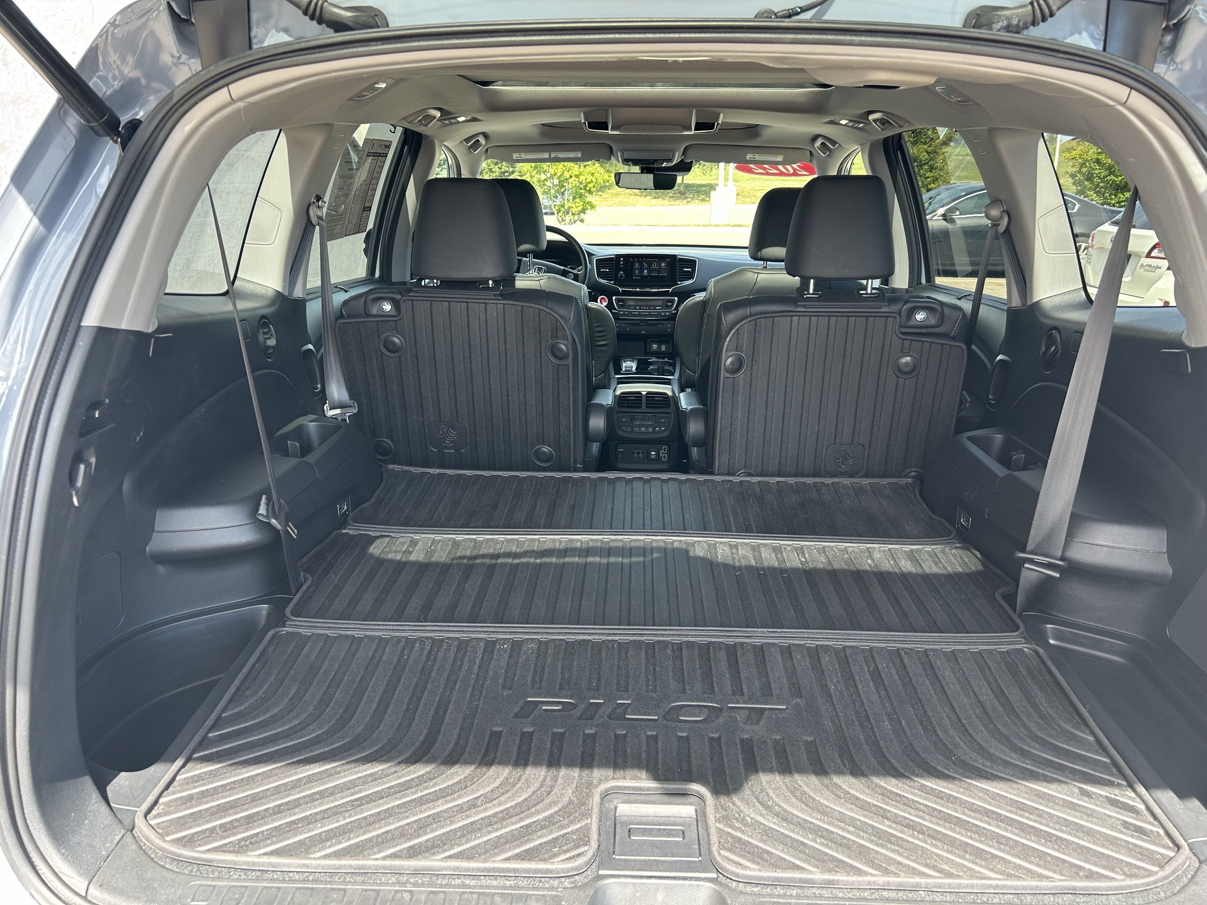 Used 2022 Honda Pilot Elite image 28