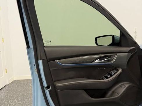 Used 2025 Cadillac CT5 V w/ Technology Package image 68