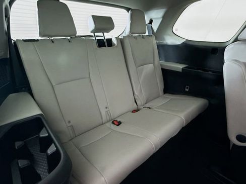New 2026 Toyota Grand Highlander AWD image 26
