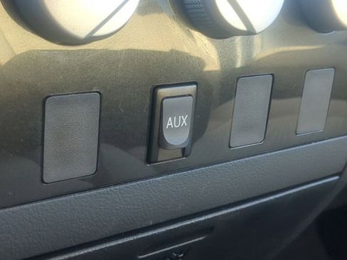 Used 2013 Toyota Tundra Grade image 13