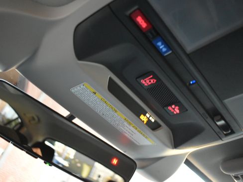 Used 2019 Subaru Crosstrek 2.0i Limited w/ Popular Package #3 image 34