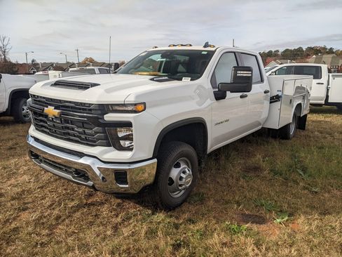 New 2024 Chevrolet Silverado 3500 W/T w/ WT Convenience Package image 3