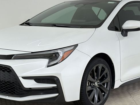 Used 2024 Toyota Corolla SE FWD image 12