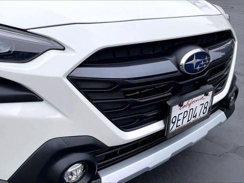 Used 2023 Subaru Outback Limited AWD/4WD image 32