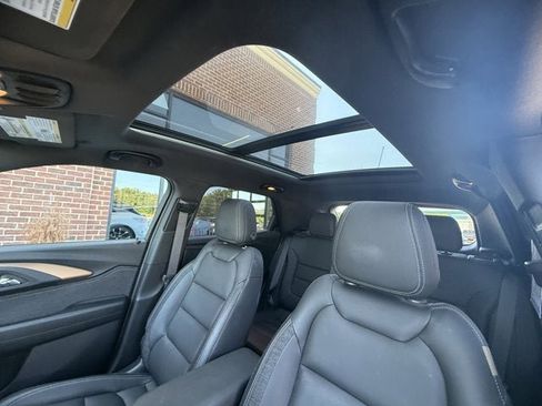 Used 2021 Chevrolet TrailBlazer ACTIV w/ Sun and Liftgate Package FWD image 19