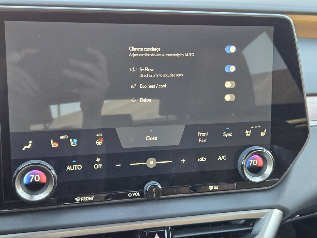 Certified 2025 Lexus RX 350 Premium FWD image 20