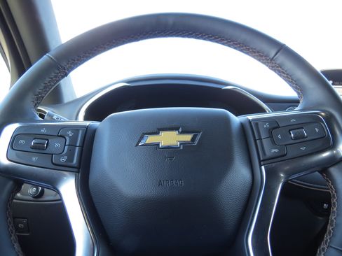 Certified 2024 Chevrolet Blazer Premier w/ Enhanced Convenience Package image 20