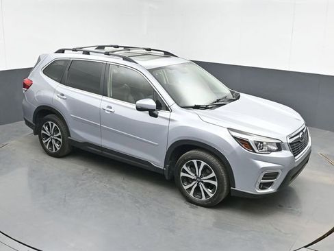 Used 2020 Subaru Forester Limited image 1