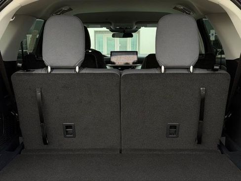 New 2026 Ford Explorer Active RWD image 51