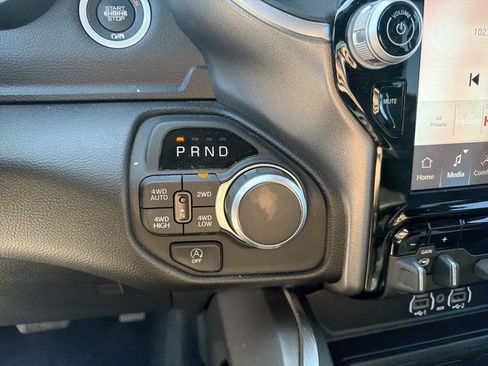 Certified 2025 RAM 1500 Big Horn AWD/4WD image 19