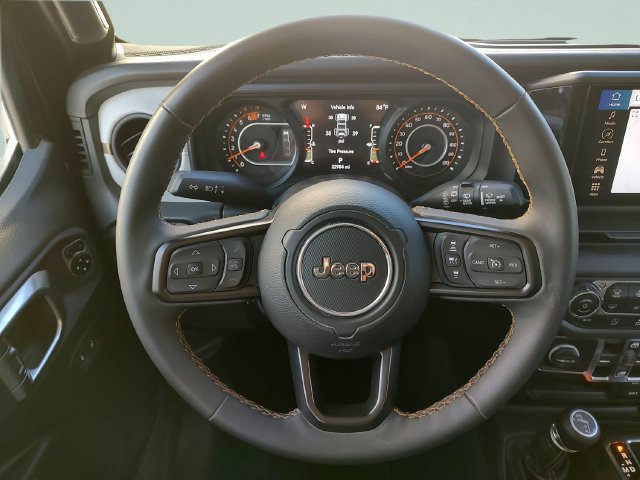Used 2024 Jeep Wrangler Unlimited Sport AWD/4WD image 11