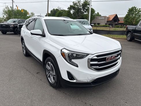 Used 2020 GMC Terrain SLT FWD image 7