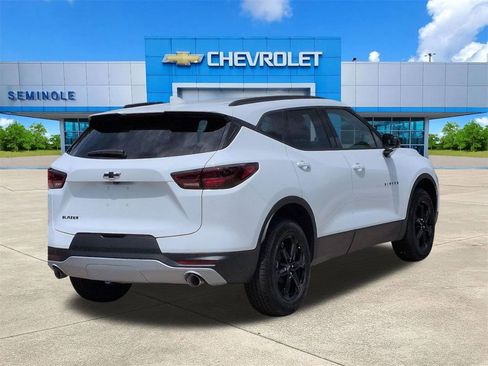 New 2026 Chevrolet Blazer LT w/ Midnight/Sport Edition FWD image 4
