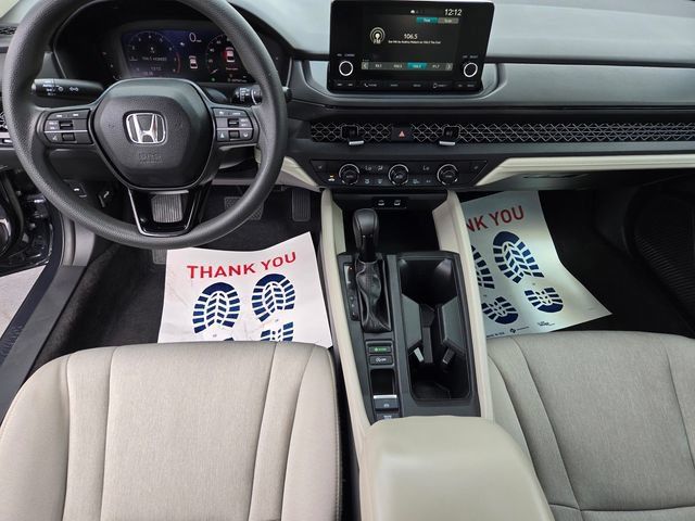 Certified 2023 Honda Accord EX image 13