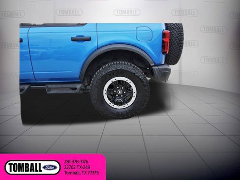 Used 2023 Ford Bronco Black Diamond w/ Sasquatch Package AWD/4WD image 28