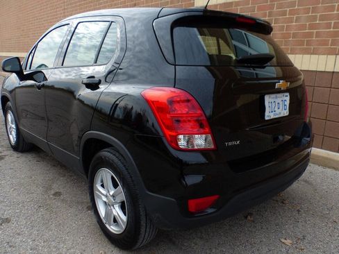 Used 2019 Chevrolet Trax LS image 20